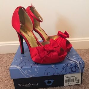 Fabulicious Red Satin Heel